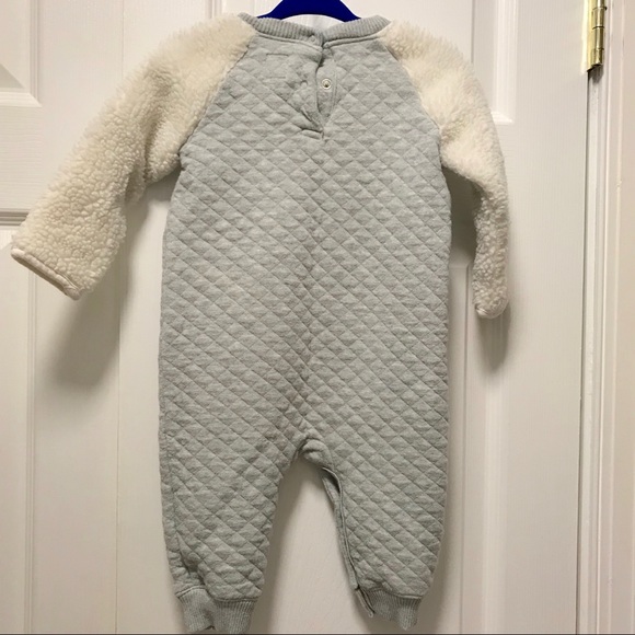 Baby Gap one piece sweater - Picture 2 of 6